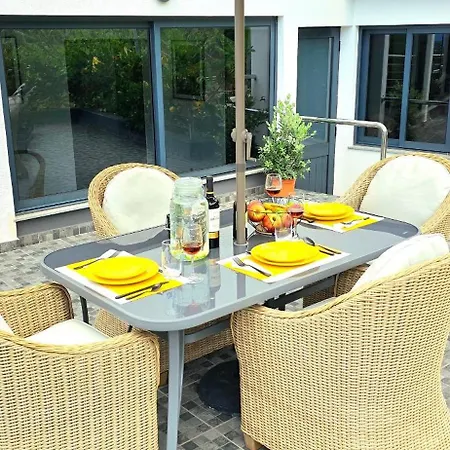 Annamoraj By Eurostay - Nature's Peace - Your Cozy Escape! Дом отдыха