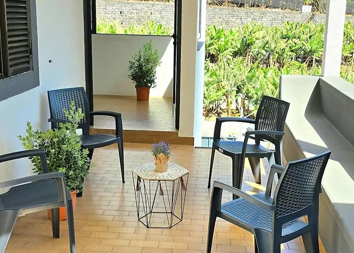 Annamoraj By Eurostay - Nature's Peace - Your Cozy Escape! 里贝拉布拉瓦