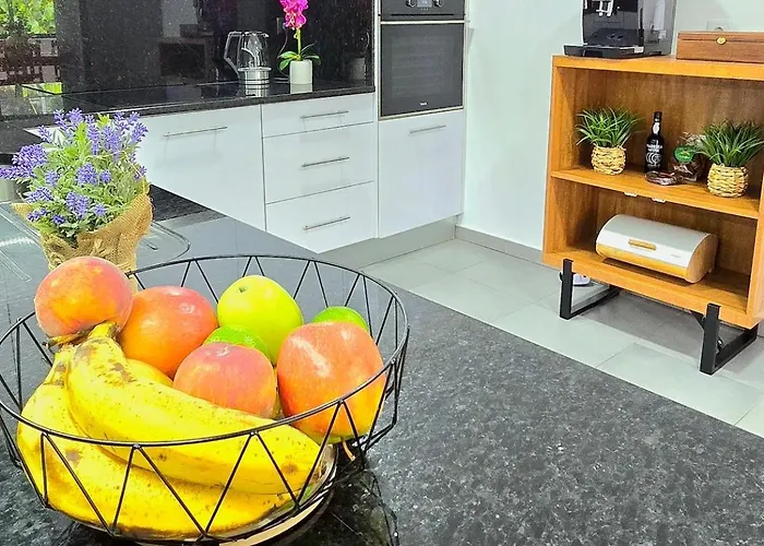 度假居 Annamoraj By Eurostay - Nature's Peace - Your Cozy Escape! 里贝拉布拉瓦